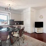Gabbiano Apartment *